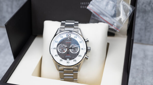 TAG Heuer Carrera Calibre 36 Flyback (2017) - Image 2