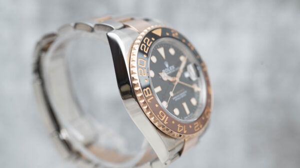 ROLEX GMT Master II 126711CHNR "Rootbeer" (2021) - Image 7