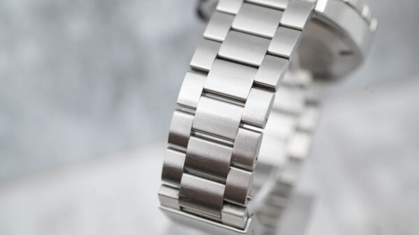 TAG HEUER Formula 1 Chronograph (2024) - Image 9