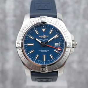 BREITLING AVENGER GMT 44 ( 2023)
